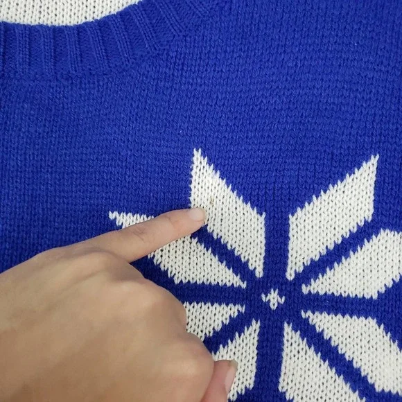 POL blue winter holiday sweater size large - Picture 9 of 12